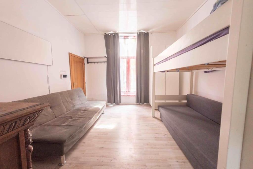Apartamento Studio Milana Bruselas Exterior foto